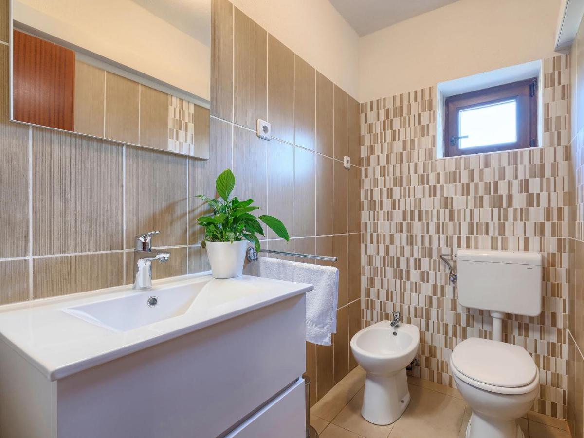 Apartment Chiara By Interhome Novigrad  Exterior photo
